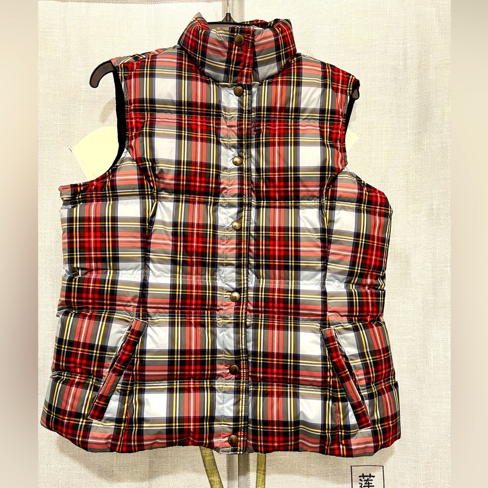 Lands End Plaid Puffer Vest 💙✨